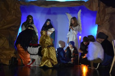 Jasełka Bożonarodzeniowe i wspólne kolędowanie